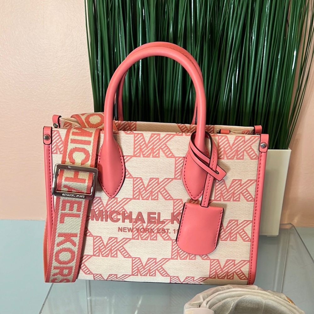Michael Kors Pink Signature Canvas Tote